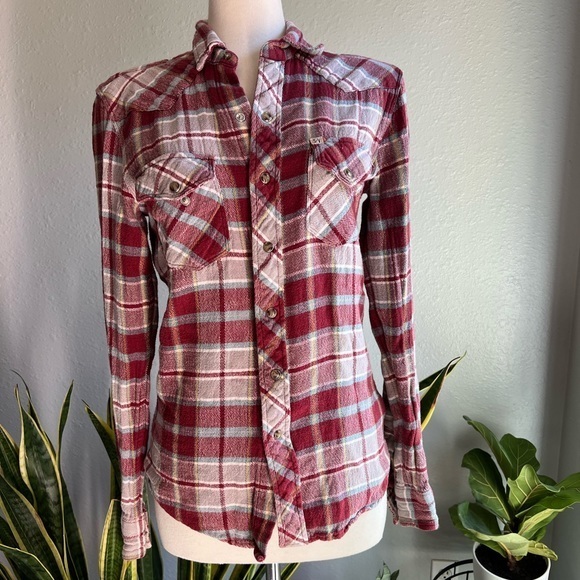 Salt Valley Western Tops - Women’s Salt Valley Western Flannel Shirt